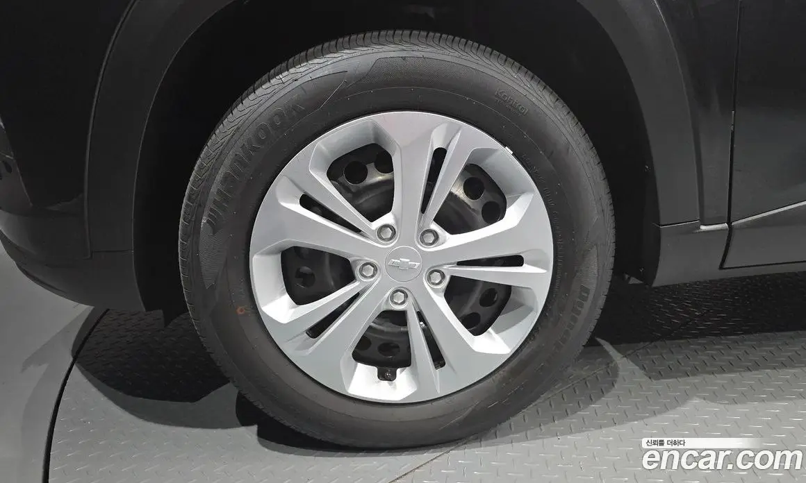 Chevrolet Trax 2024 1.2 автомат (гидро), фото 5