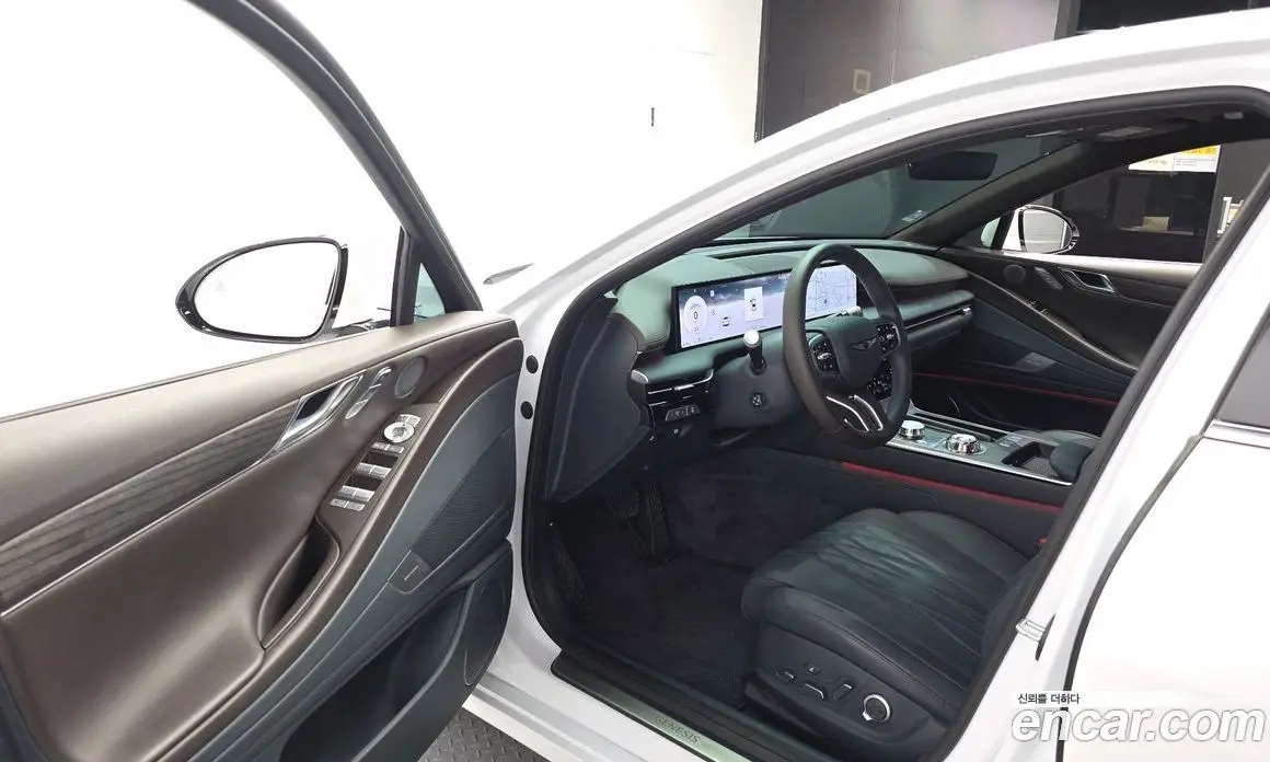 Genesis G80 2024 2.5 автомат (гидро), фото 13