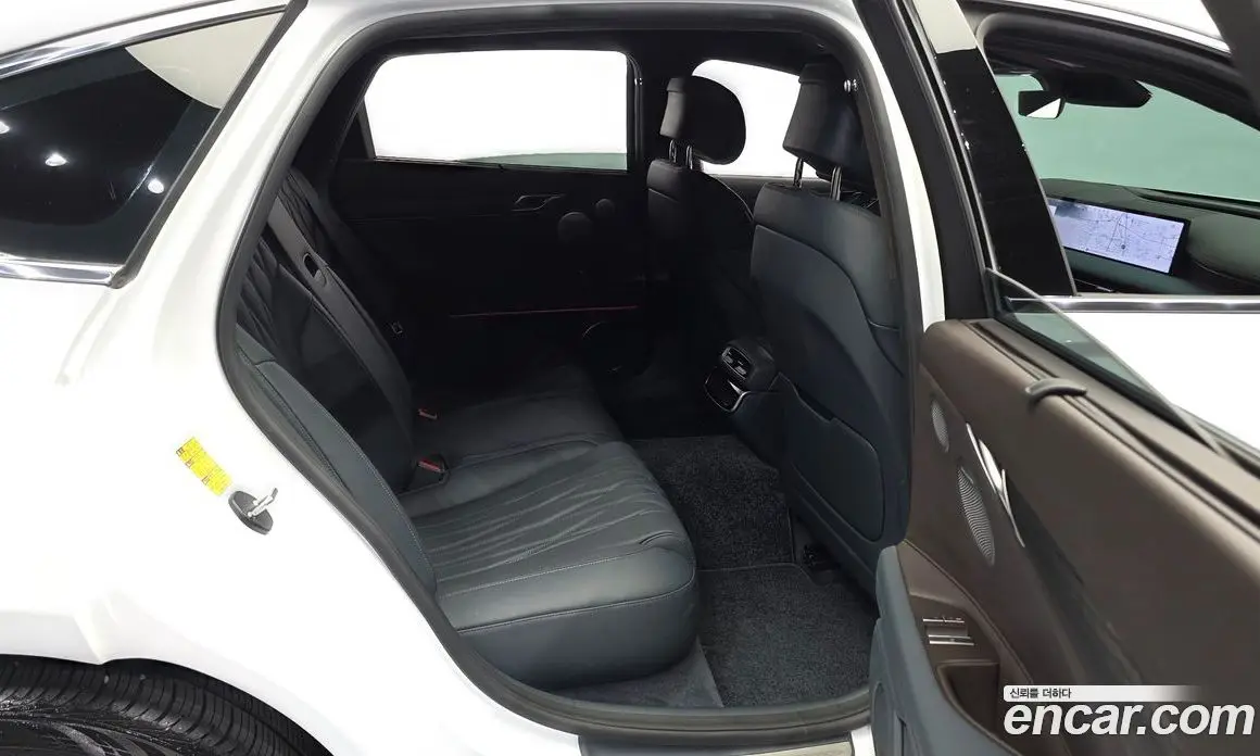 Genesis G80 2024 2.5 автомат (гидро), фото 17