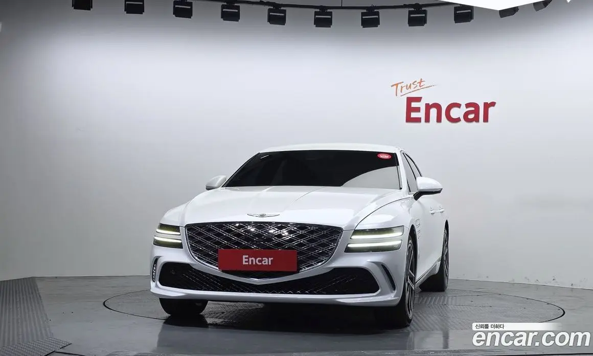 Genesis G80 2024 2.5 автомат (гидро), фото 3