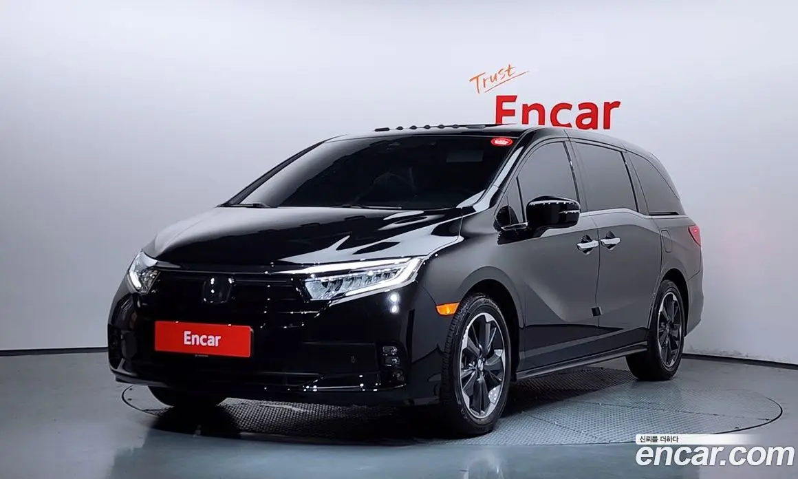 Honda Odyssey 2023 3.5 автомат (гидро), фото 1 Honda Odyssey 2023 3.5 автомат (гидро), фото 1