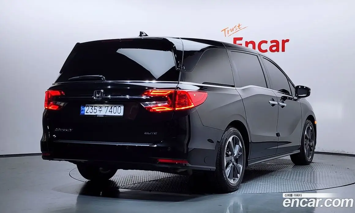 Honda Odyssey 2023 3.5 автомат (гидро), фото 2 Honda Odyssey 2023 3.5 автомат (гидро), фото 2