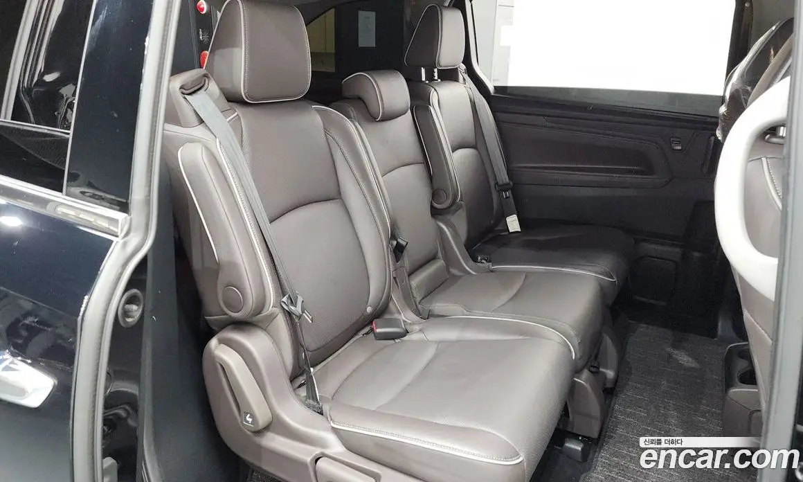 Honda Odyssey 2023 3.5 автомат (гидро), фото 17 Honda Odyssey 2023 3.5 автомат (гидро), фото 17