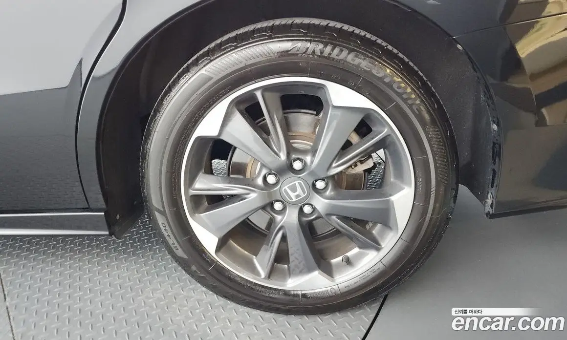 Honda Odyssey 2023 3.5 автомат (гидро), фото 7 Honda Odyssey 2023 3.5 автомат (гидро), фото 7