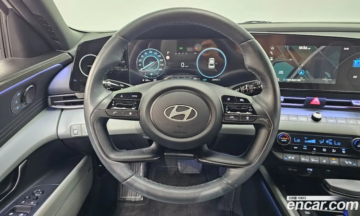 Hyundai Avante 2023 1.6 автомат (гидро), фото 19