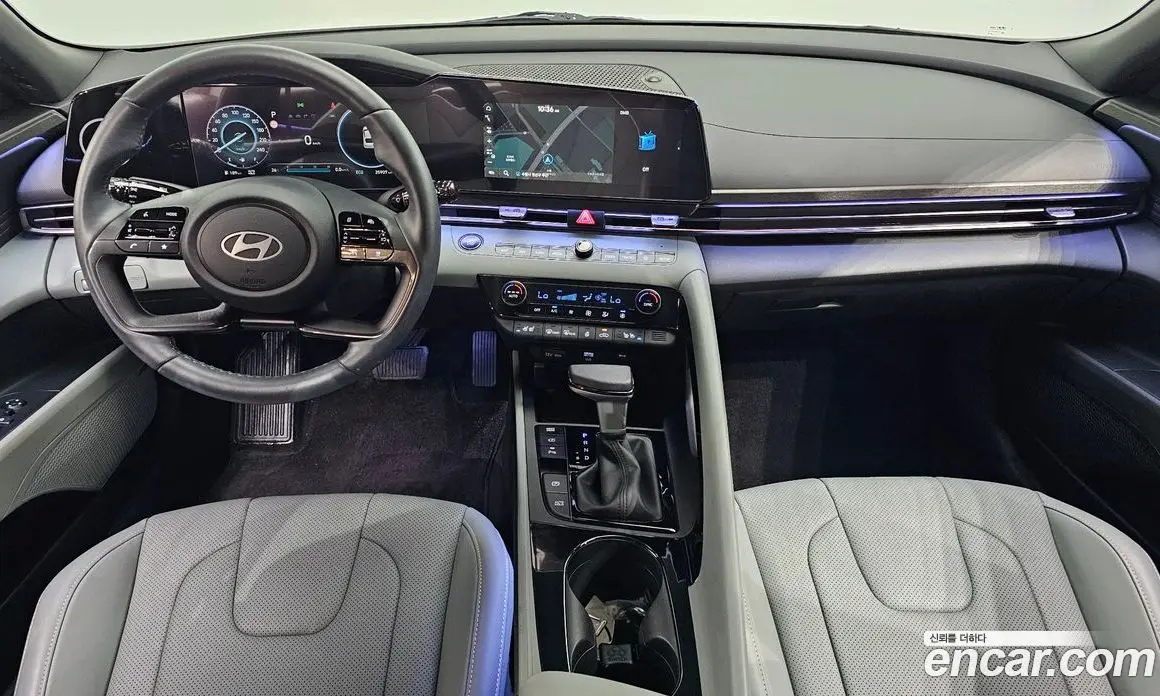 Hyundai Avante 2023 1.6 автомат (гидро), фото 10