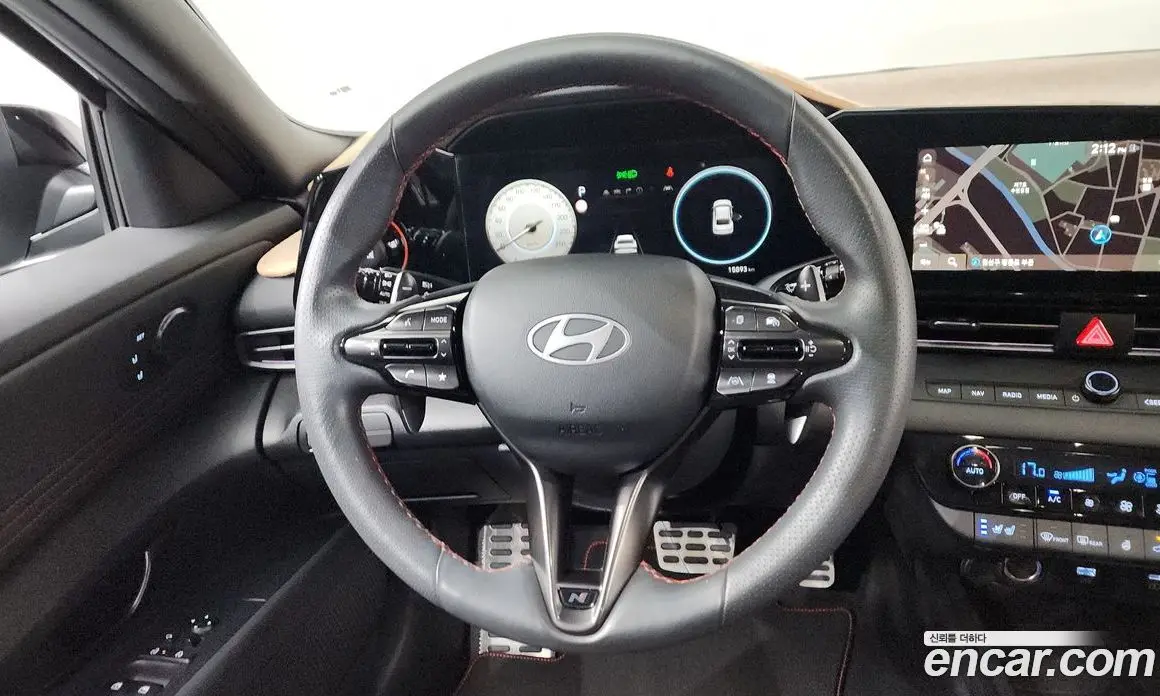 Hyundai Avante 2024 1.6 автомат (гидро), фото 19