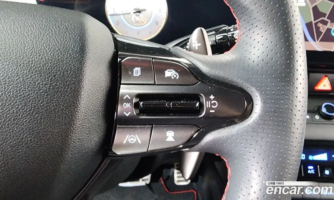 Hyundai Avante 2024 1.6 автомат (гидро), фото 23