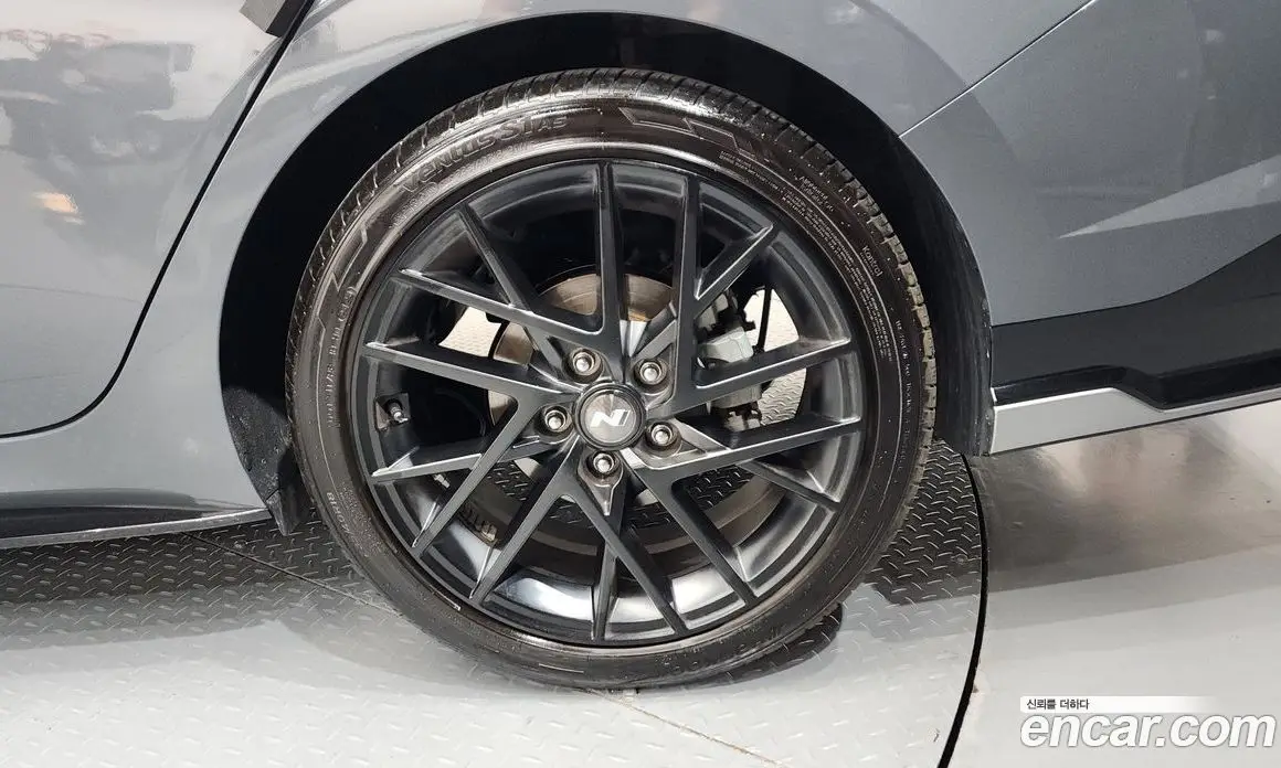 Hyundai Avante 2024 1.6 автомат (гидро), фото 7