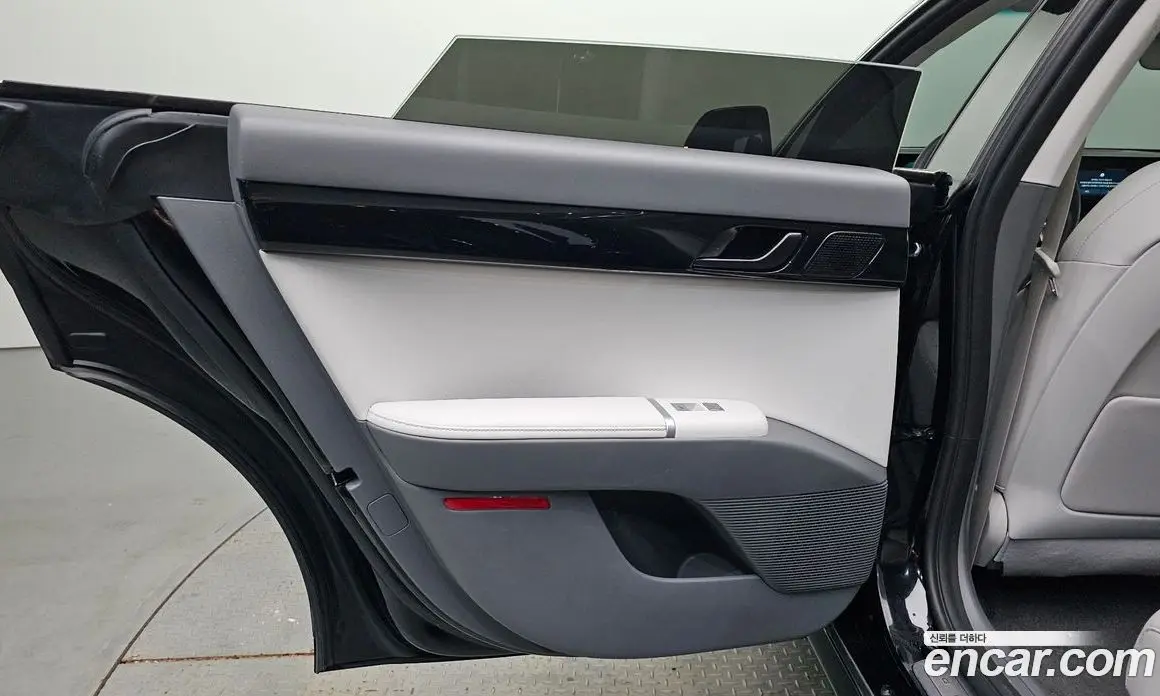 Hyundai Grandeur 2022 2.5 автомат (гидро), фото 15