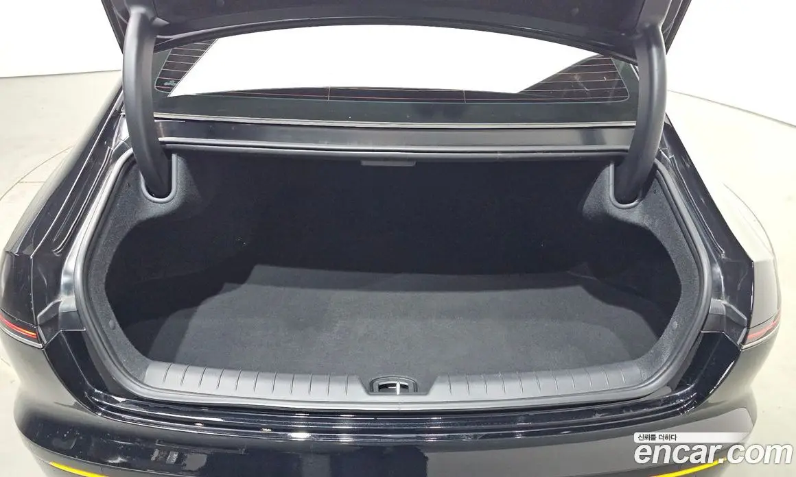 Hyundai Grandeur 2022 2.5 автомат (гидро), фото 29