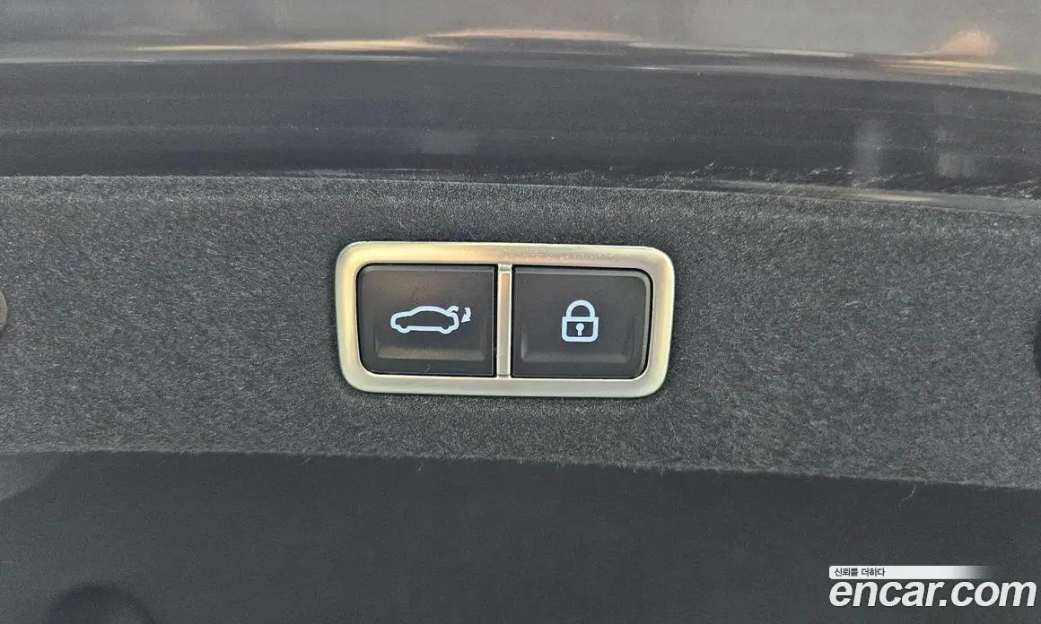 Hyundai Grandeur 2023 2.5 автомат (гидро), фото 23