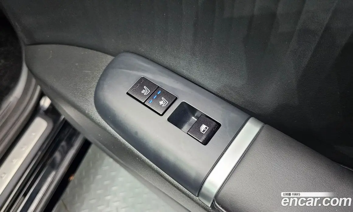 Hyundai Grandeur 2023 2.5 автомат (гидро), фото 26