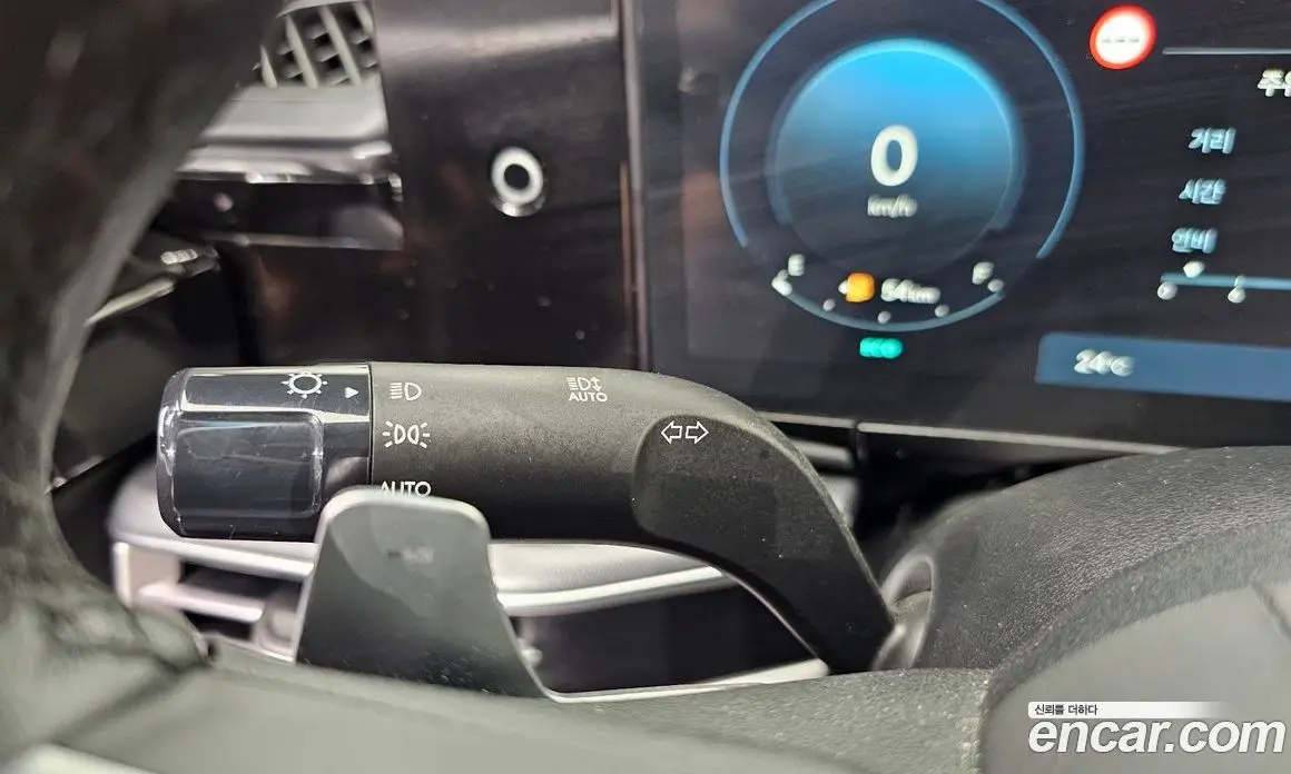 Hyundai Grandeur 2023 2.5 автомат (гидро), фото 30