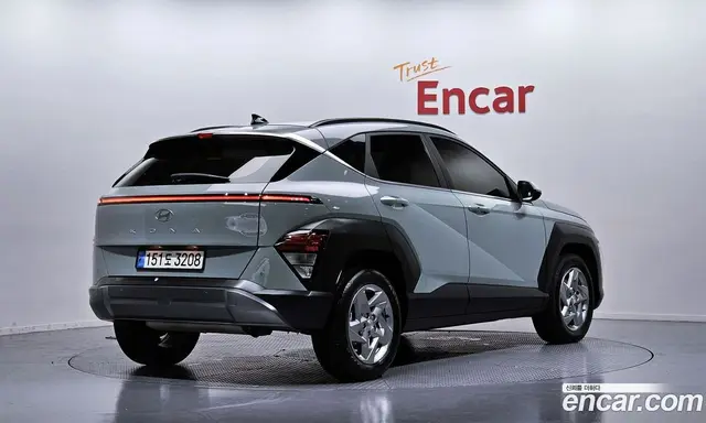 Hyundai Kona 2023 1.6 автомат (гидро), миниатюра 2