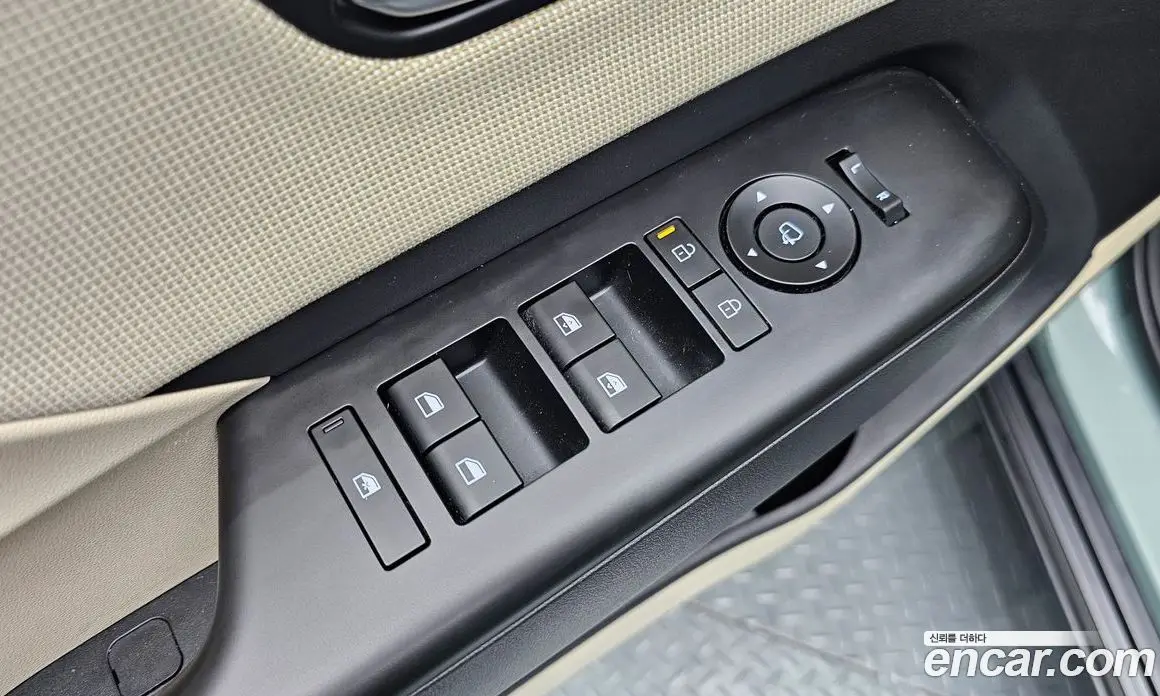 Hyundai Kona 2023 1.6 автомат (гидро), фото 26