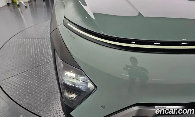 Hyundai Kona 2023 1.6 автомат (гидро), миниатюра 8
