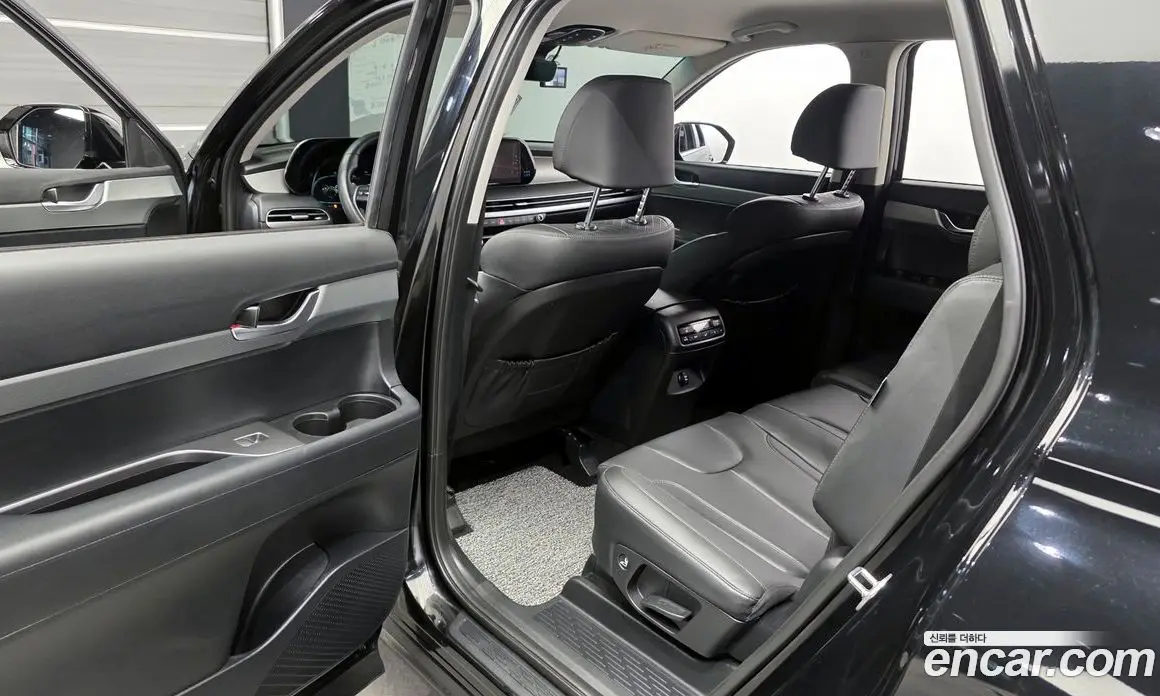 Hyundai Palisade 2023 3.8 автомат (гидро), фото 11