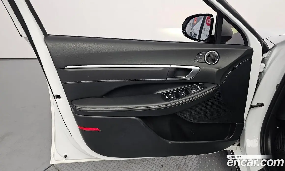 Hyundai Sonata 2025 2.0 автомат (гидро), фото 14