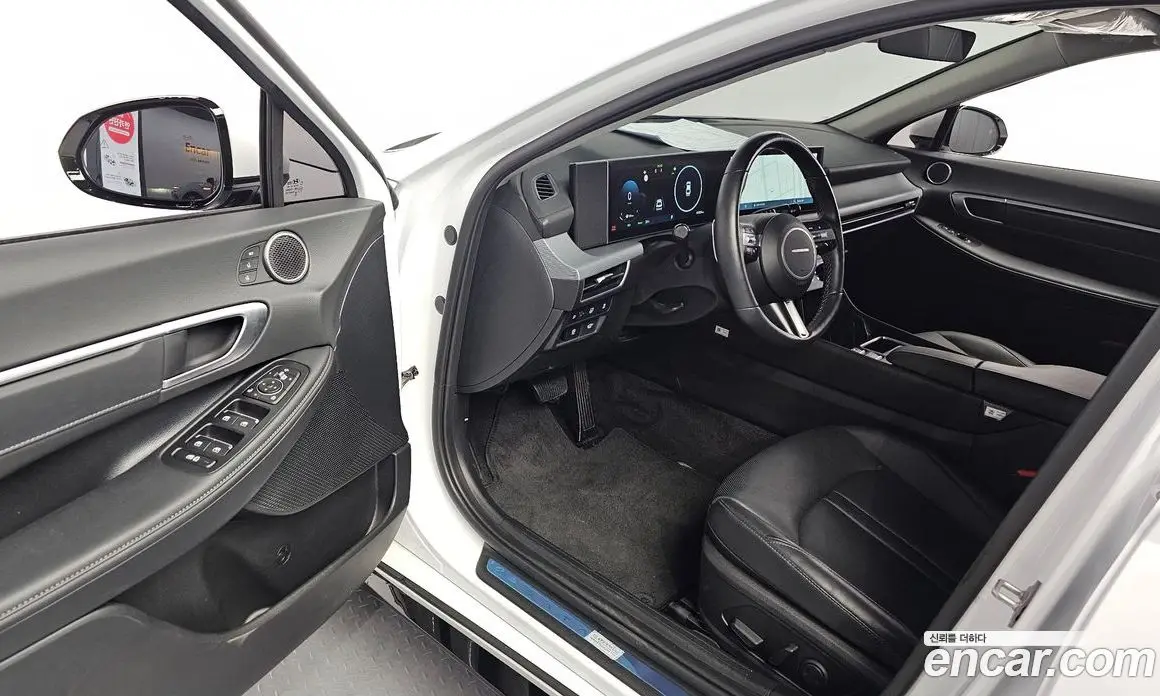 Hyundai Sonata 2025 2.0 автомат (гидро), фото 17