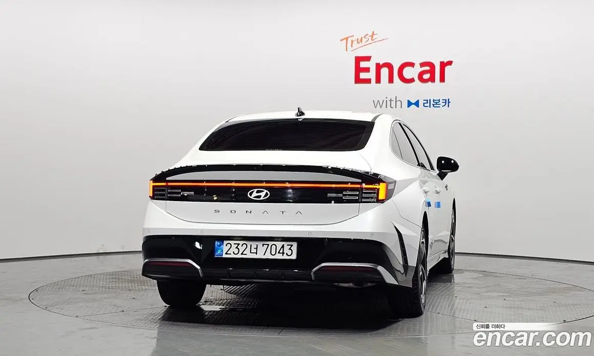 Hyundai Sonata 2025 2.0 автомат (гидро), фото 4