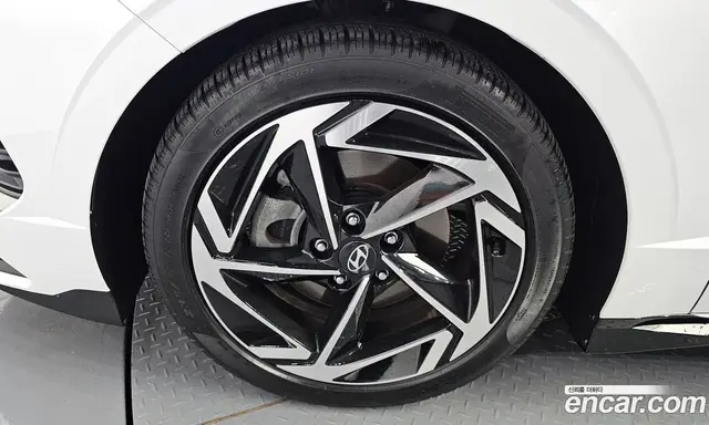 Hyundai Sonata 2025 2.0 автомат (гидро), миниатюра 5