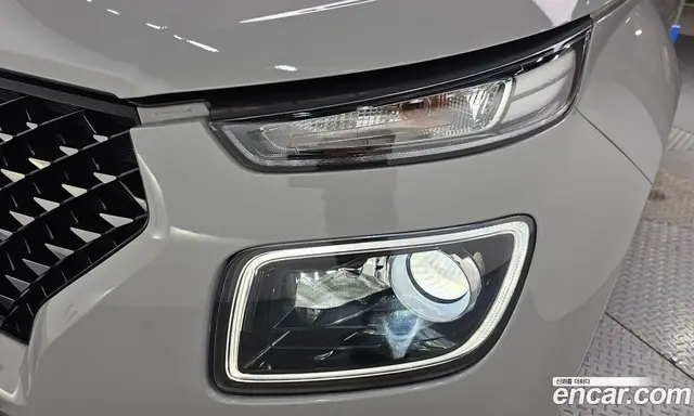 Hyundai Venue 2021 1.6 автомат (гидро), миниатюра 8