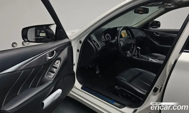 Infiniti Q50 2016 3.5 автомат (гидро), миниатюра 11 Infiniti Q50 2016 3.5 автомат (гидро), миниатюра 11