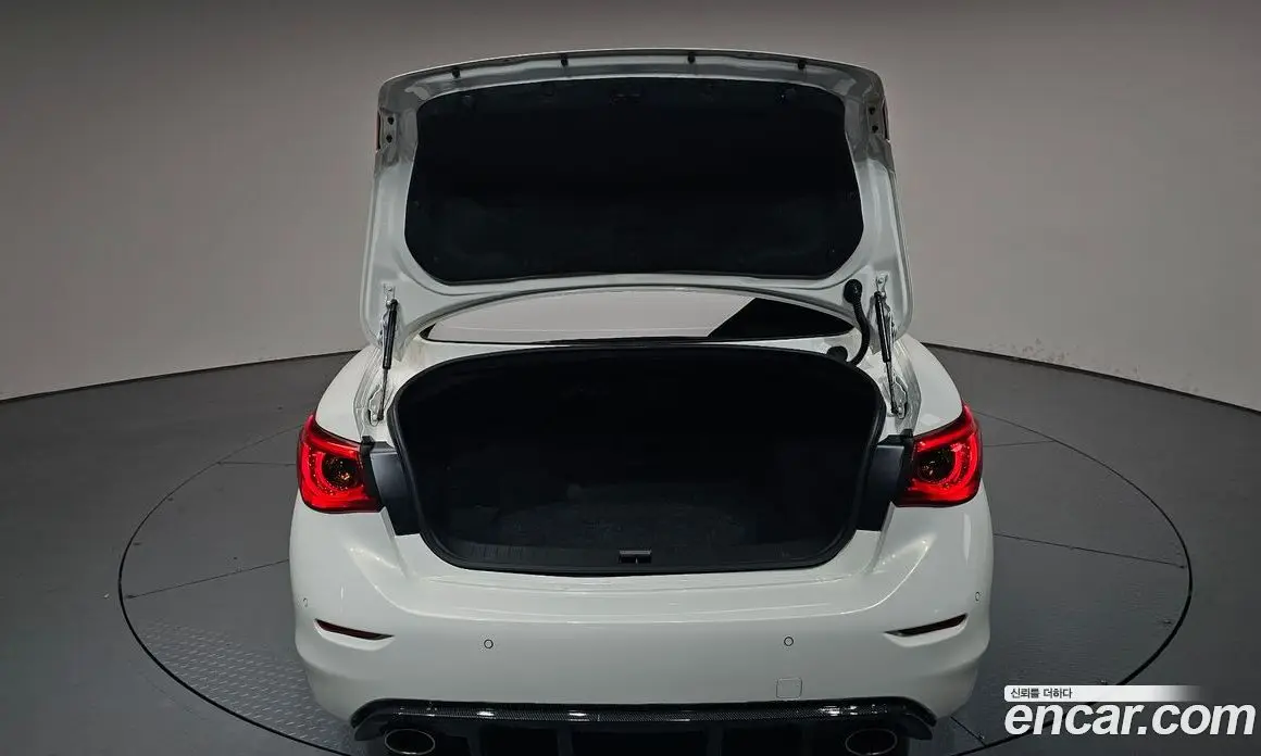 Infiniti Q50 2016 3.5 автомат (гидро), фото 24 Infiniti Q50 2016 3.5 автомат (гидро), фото 24