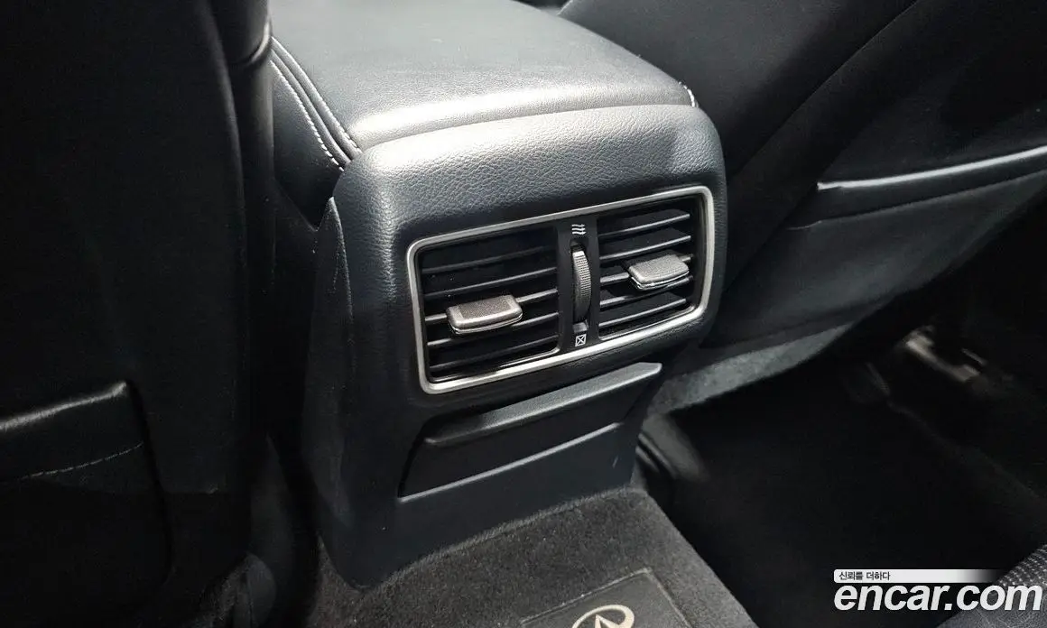 Infiniti Q50 2016 3.5 автомат (гидро), фото 30 Infiniti Q50 2016 3.5 автомат (гидро), фото 30