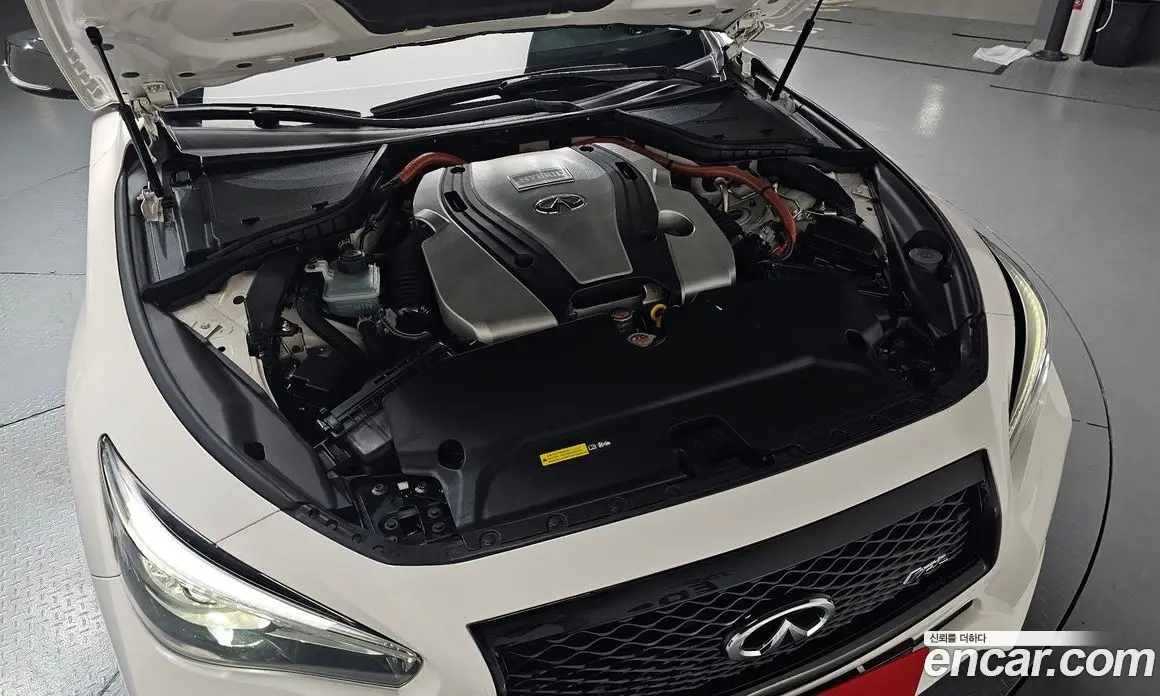 Infiniti Q50 2016 3.5 автомат (гидро), фото 5 Infiniti Q50 2016 3.5 автомат (гидро), фото 5