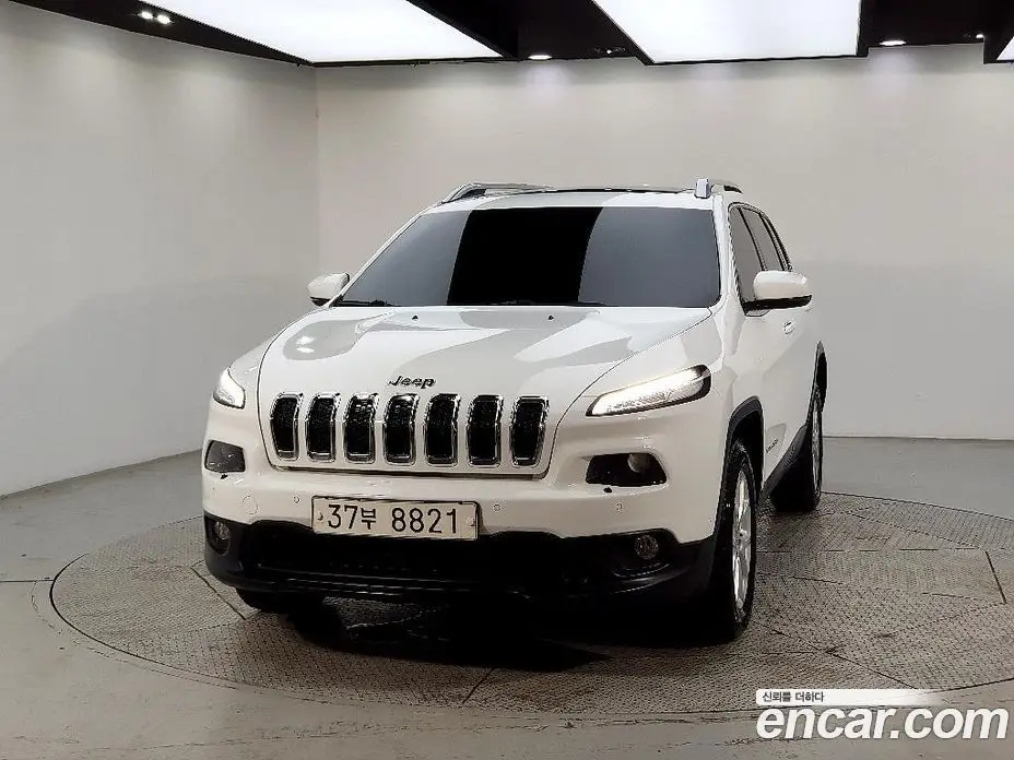 Jeep Cherokee 2014 2.0 автомат (гидро), фото 2 Jeep Cherokee 2014 2.0 автомат (гидро), фото 2