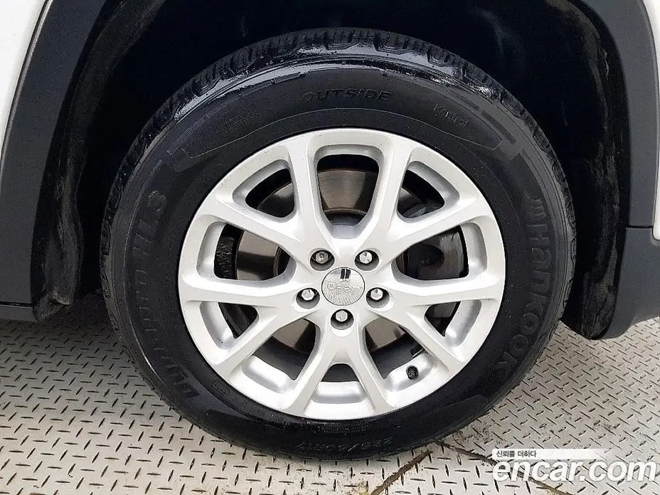 Jeep Cherokee 2014 2.0 автомат (гидро), фото 20 Jeep Cherokee 2014 2.0 автомат (гидро), фото 20