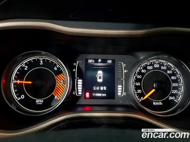 Jeep Cherokee 2014 2.0 автомат (гидро), миниатюра 7 Jeep Cherokee 2014 2.0 автомат (гидро), миниатюра 7