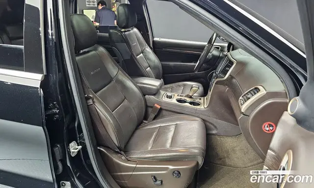 Jeep Cherokee 2017 3.0 автомат (гидро), миниатюра 11