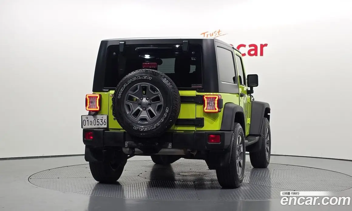 Jeep Wrangler 2016 3.6 автомат (гидро), фото 4