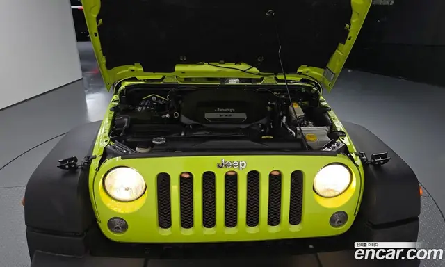 Jeep Wrangler 2016 3.6 автомат (гидро), миниатюра 6
