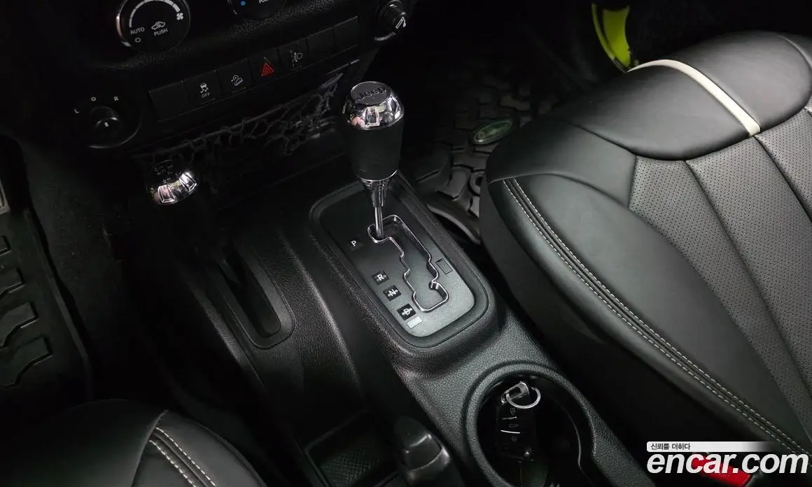 Jeep Wrangler 2016 3.6 автомат (гидро), фото 9
