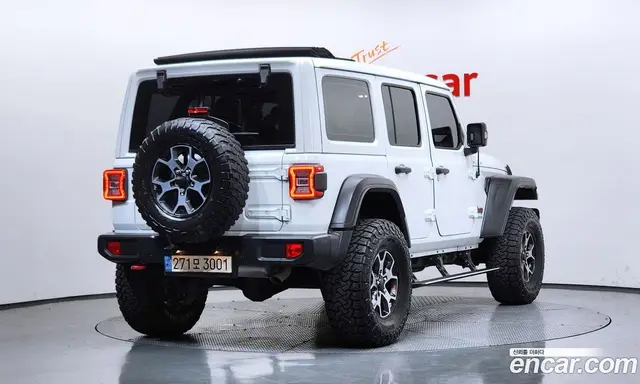 Jeep Wrangler 2019 2.0 автомат (гидро), миниатюра 2