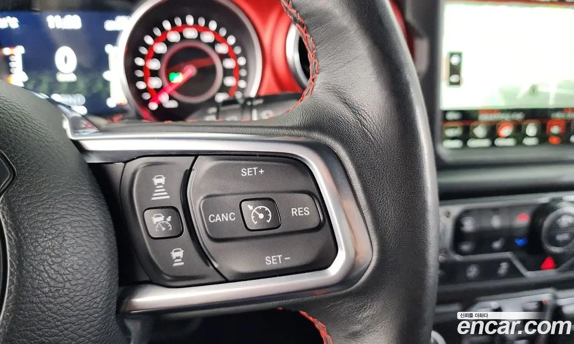 Jeep Wrangler 2019 2.0 автомат (гидро), фото 15