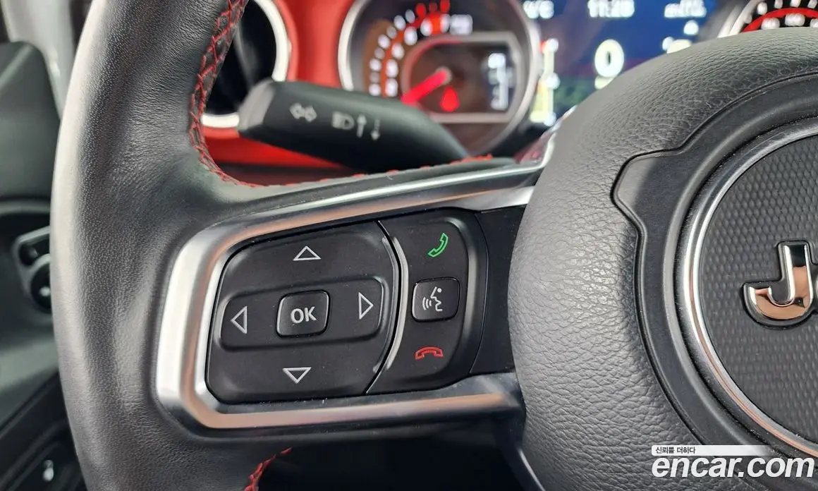 Jeep Wrangler 2019 2.0 автомат (гидро), фото 16