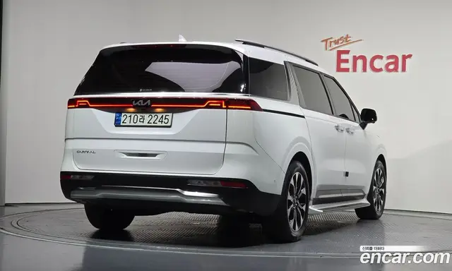Kia Carnival, 2022, 27 898 км