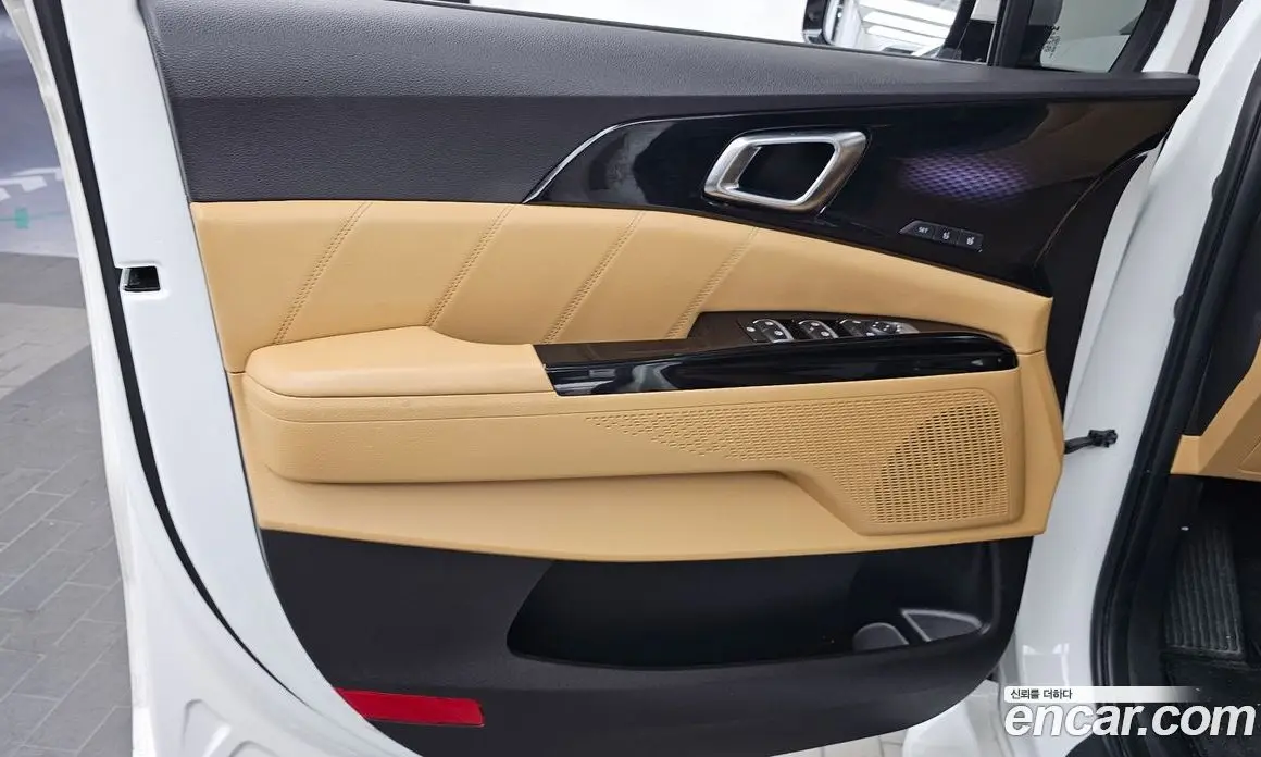 Kia Carnival 2022 2.2 автомат (гидро), фото 13