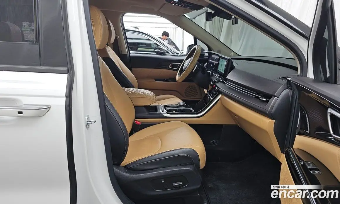Kia Carnival 2022 2.2 автомат (гидро), фото 16