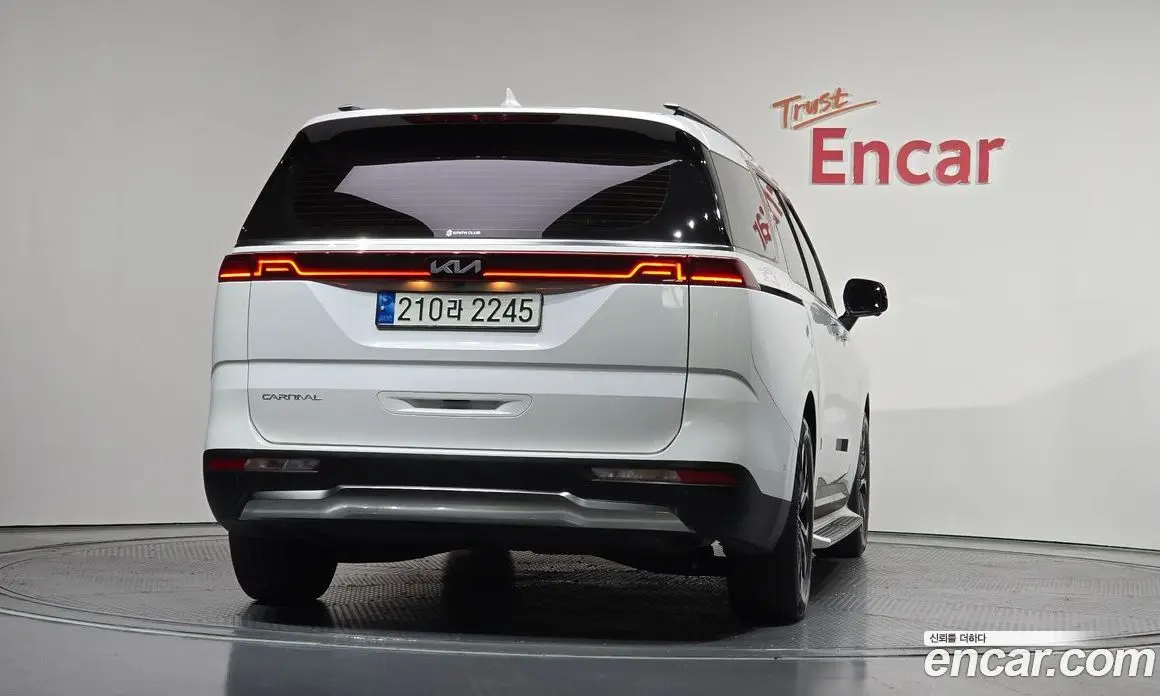 Kia Carnival 2022 2.2 автомат (гидро), фото 3