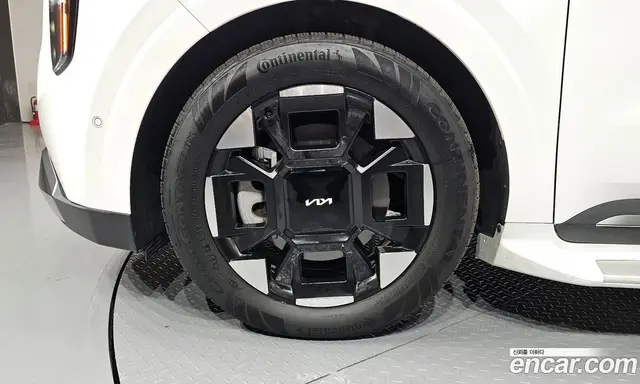 Kia Carnival 2023 3.5 автомат (гидро), миниатюра 5