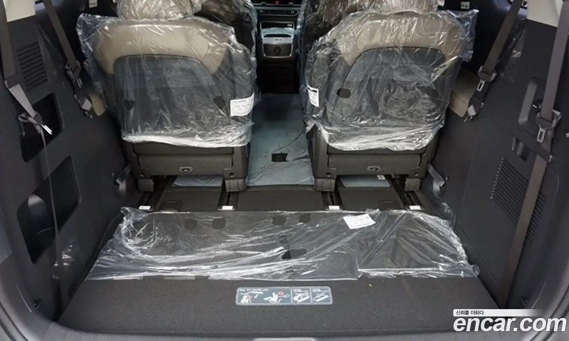 Kia Carnival 2026 1.6 автомат (гидро), фото 6