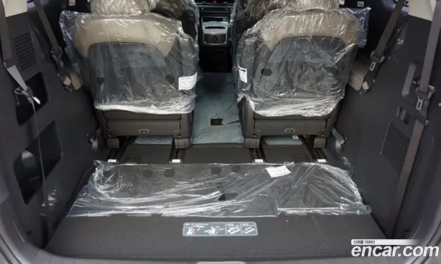 Kia Carnival 2026 1.6 автомат (гидро), миниатюра 6