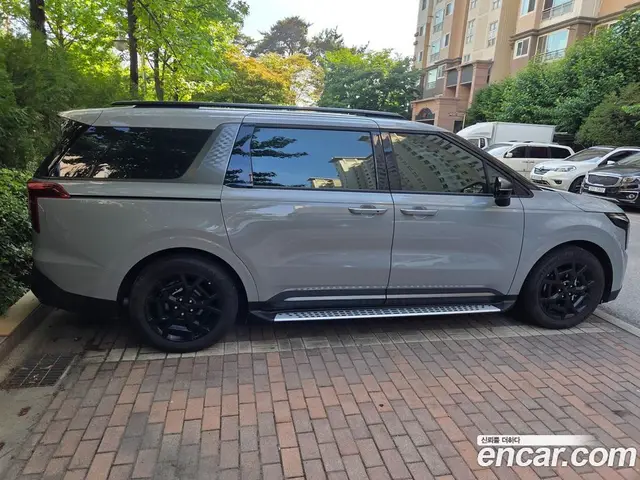 Kia Carnival 2026 1.6 автомат (гидро), миниатюра 11