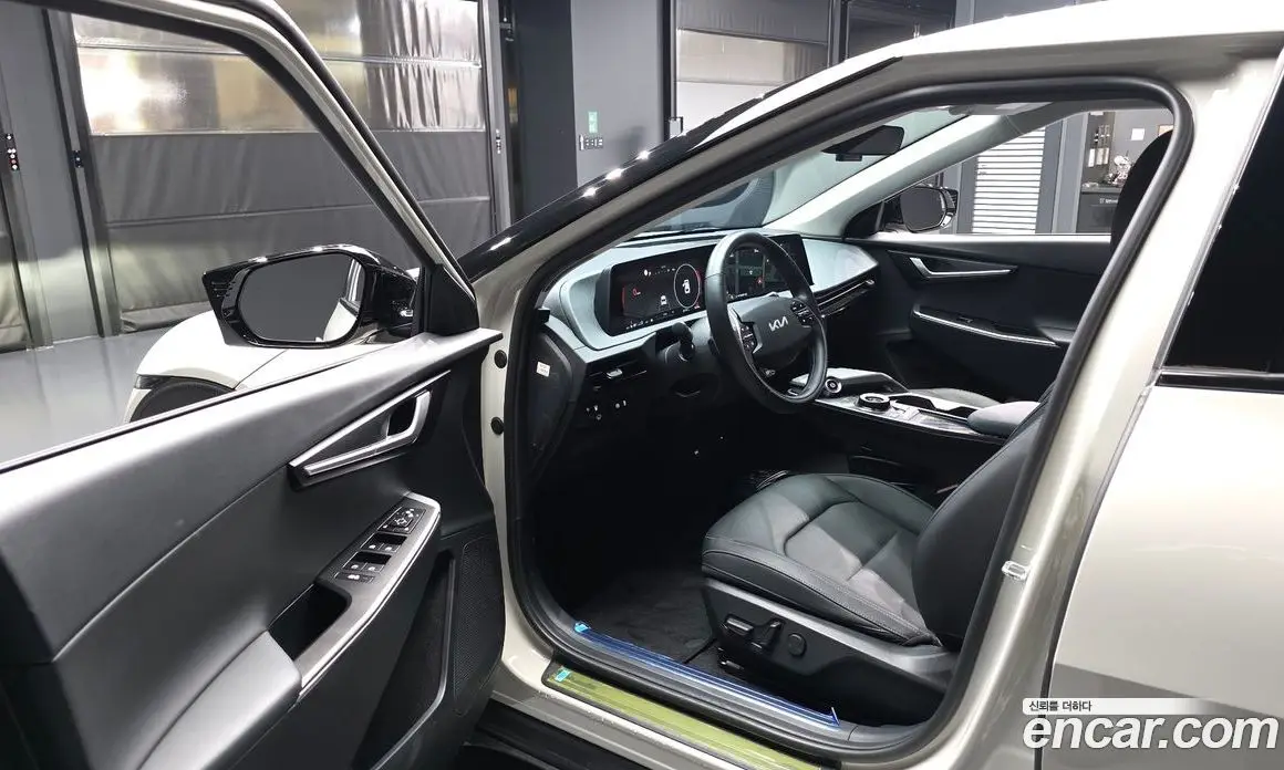 Kia EV6 2023 0.1 автомат (гидро), фото 13